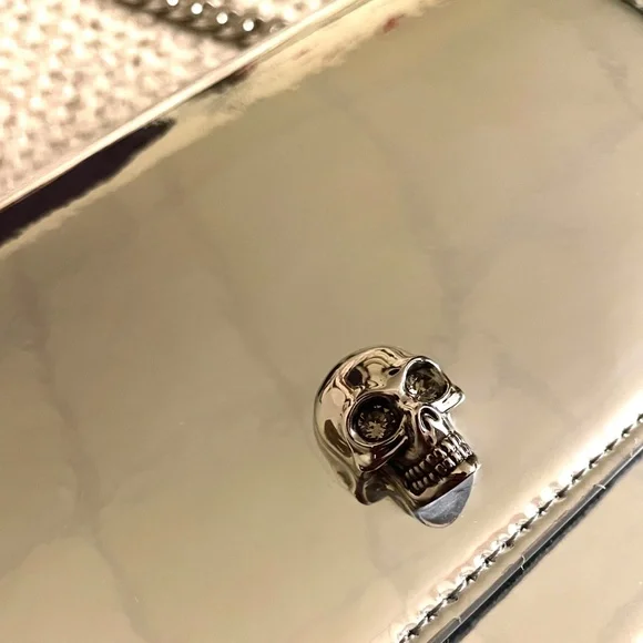Metallic Silver Skull Shoulder Bag - Picture 13 of 16